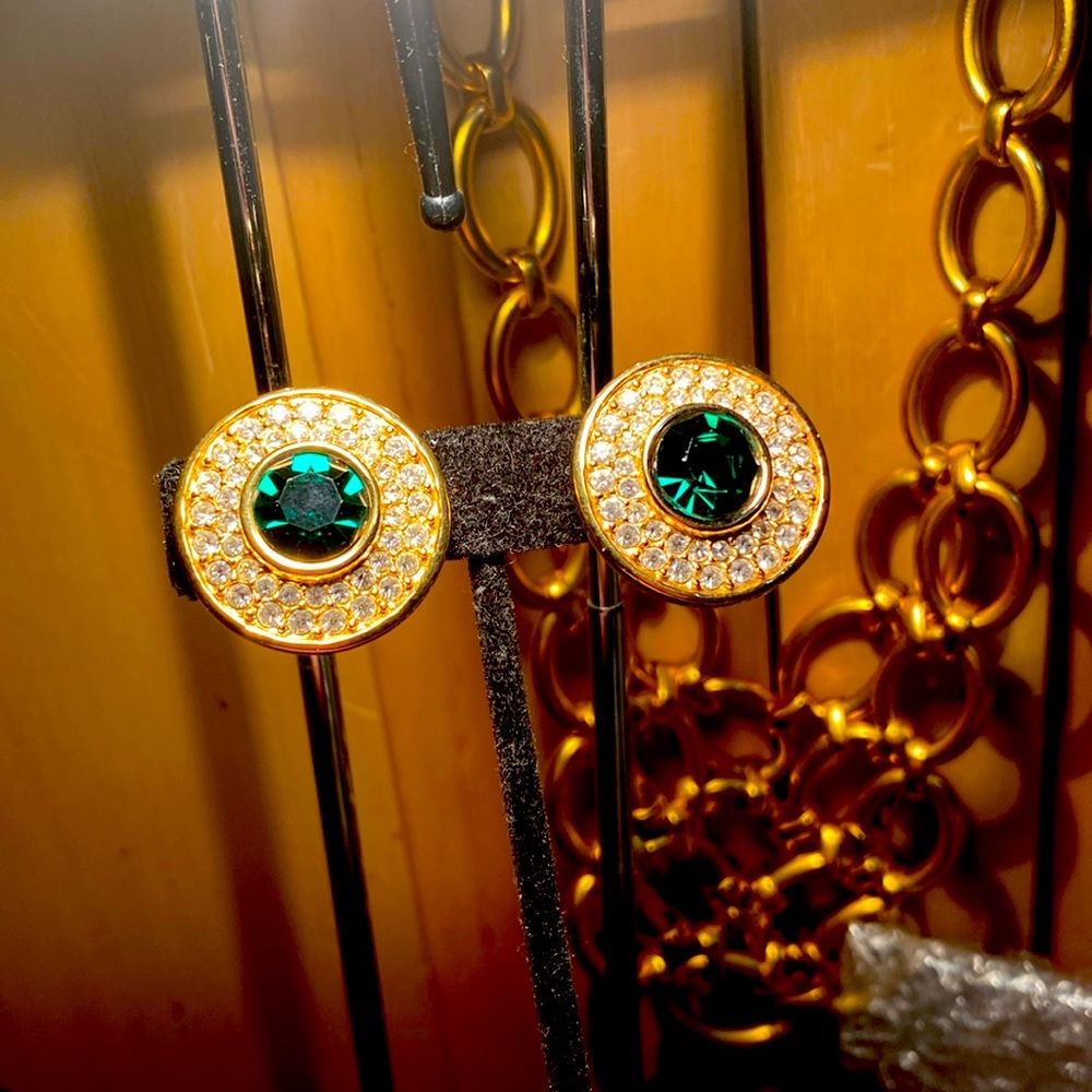 Swarovski American Limited